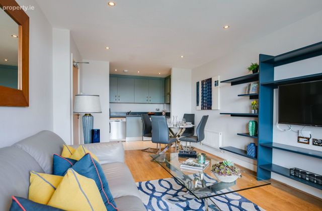 2 Bedroom Apartment, Unit 6 New Street South, Dublin 8 - Click to view photos