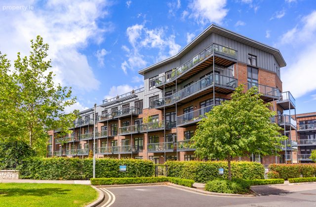 10 Greenbank House, Cualanor, Dun Laoghaire, Co Dublin, Dun Laoghaire, Co. Dublin - Click to view photos
