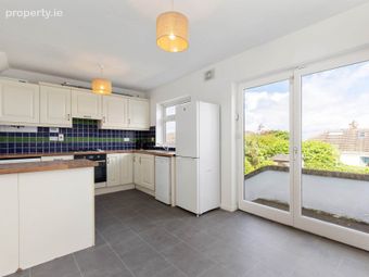 32 Kingston Grove, Ballinteer, Dublin, Ballinteer, Dublin 16 - Image 5