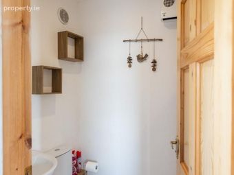 Pine Tree Lodge, Cloonkirgeen, Dunmanway, Co. Cork, Rossmore, Co. Cork - Image 3