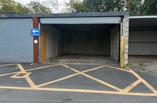 Newtown, Swords, Co. Dublin - Click to view photos