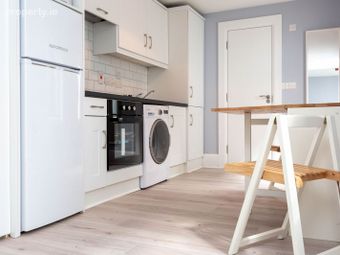 Flat 9 , 21 Emor Street, Portobello, Dublin 8 - Image 3
