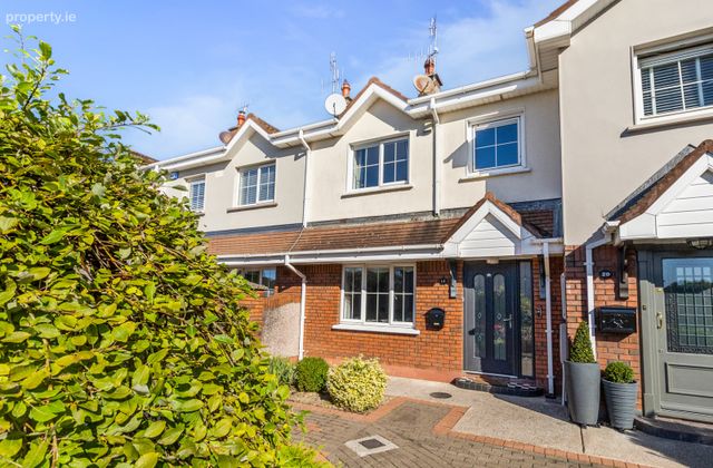 19 The Courtyard, Castleredmond, Midleton, Co. Cork - Click to view photos