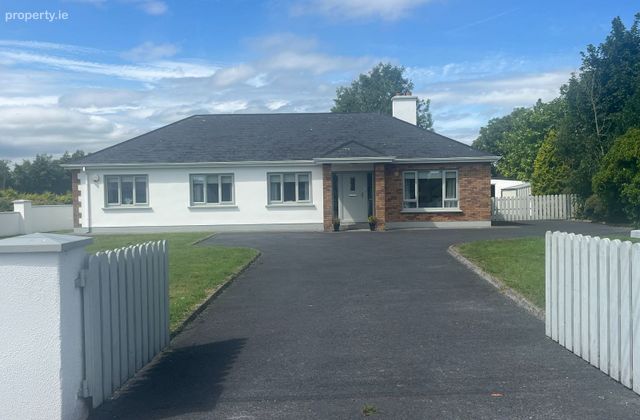 Knockbrack, Athenry, Co. Galway - Click to view photos