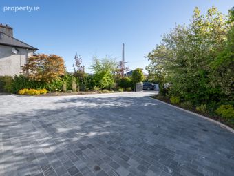 Branscombe, 22 Bishopstown Avenue, Model Farm Road, Cork, Model Farm Road, Co. Cork - Image 4