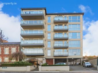 Apartment 22, The Crofton, 15/16 George's Place, Dun Laoghaire, Co. Dublin - Image 3