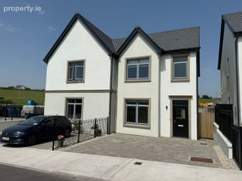 10 Bilberry Row, Abbey Fort, Kinsale, Co. Cork - Image 2