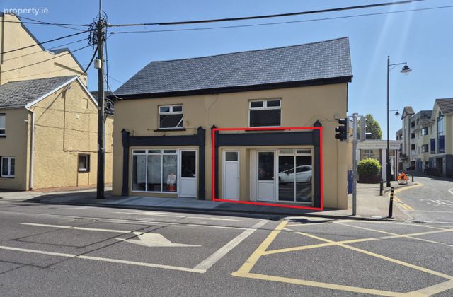 17 Rock Street, Tralee, Co. Kerry - Click to view photos
