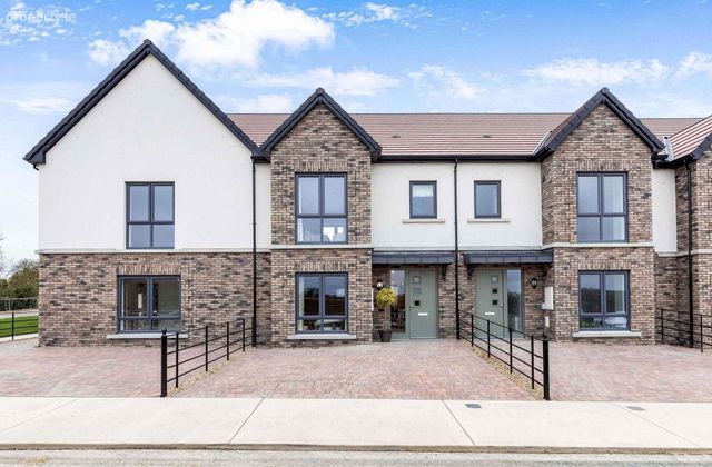 Seven Winds, North Road, Drogheda, Co. Louth - Click to view photos