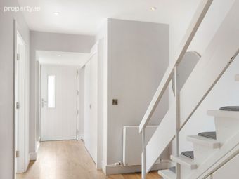 180 Meadow Grove, Dundrum, Dublin 16, Dundrum, Dublin 16 - Image 3