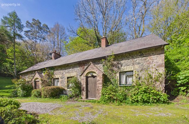 Edenvale Cottage, Castlebridge, Co. Wexford - Click to view photos