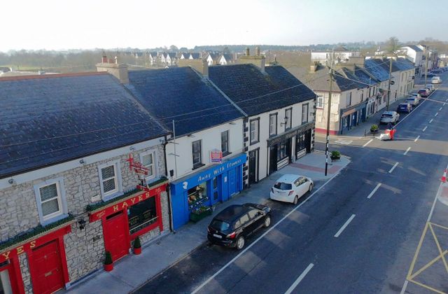 Away With Flowers, A Way With Flowers, Main Street, Urlingford, Co. Kilkenny - Click to view photos
