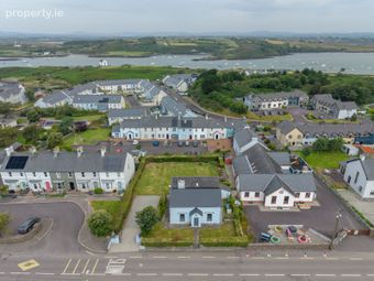 The Old Schoolhouse, Church Strand, Baltimore, Co. Cork - Image 3