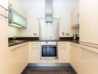 Apartment, Bloomfield Park, Bloomfield Avenue, Donnybrook, Dublin 4 - Image 5
