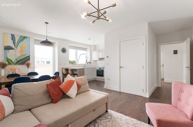 22 Oak Hall, Larkfield View, Leopardstown, Dublin 18, Leopardstown, Dublin 18 - Click to view photos