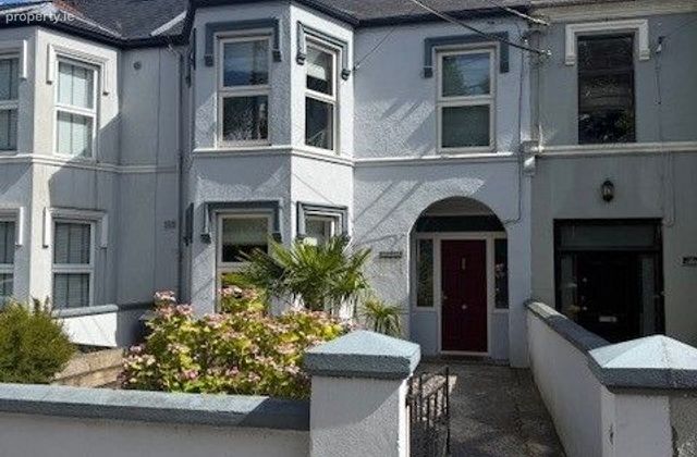 Glenvera, Oakpark Road, Tralee, Co. Kerry - Click to view photos