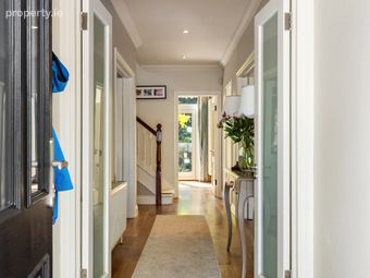 23 Parkvale, Dundrum, Dublin 16, Dundrum, Dublin 16 - Image 2