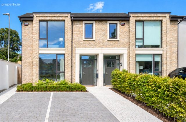 48 Thornhill Oaks, Mount Merrion, Co. Dublin, Kilmacud, Co. Dublin - Click to view photos