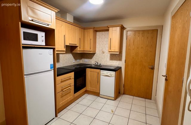 Apartment 8, Lannagh Court, Castlebar, Co. Mayo - Click to view photos