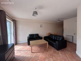 Apartment 28, Moynihan Court, Tallaght, Dublin 24 - Image 4