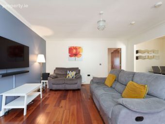 9 Stocking Wood Hall, Stocking Avenue, Knocklyon, Dublin 16 - Image 3