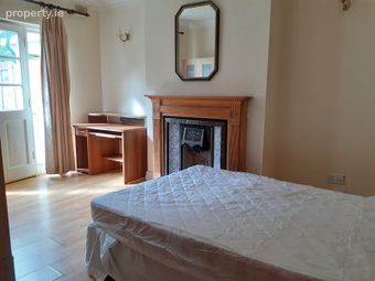 Hampton St Helens Wood , Bootestown, Stillorgan, Co. Dublin - Image 4