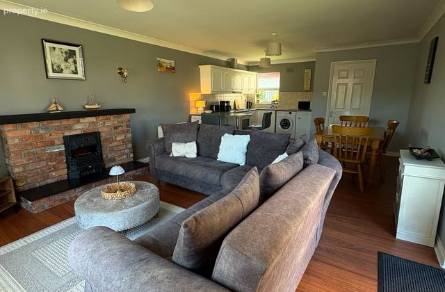 54 Pebble Drive, Pebble Beach, Tramore, Waterford, Tramore, Co. Waterford - Click to view photos