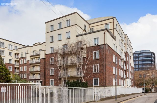 143 The Northumberlands, Love Lane, Mount Street Lower, Dublin 2, Dublin 2 - Click to view photos