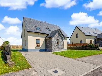 C33, Cahermore Holiday Village, Enniscrone, Co. Sligo