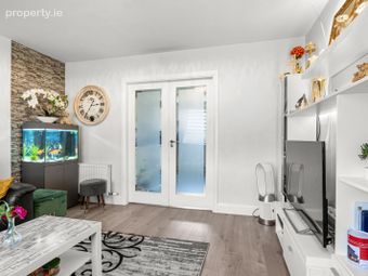 16 Rathborne Vale, Rathborne Park, Royal Canal Park, Dublin 15 - Image 5