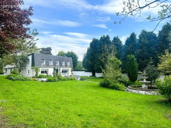 Silverstrand Lodge, Barna Road, Barna, Galway, Knocknacarra, Co. Galway