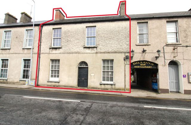 2 Dillon Terrace, Ballina, Co. Mayo - Click to view photos