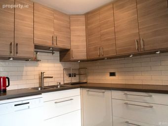 2 Russell Grove, Russell Square, Dublin 24, Jobstown, Dublin 24 - Image 4