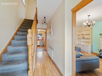 48 Hawthorn Drive, Ballea Woods, Carrigaline, Co. Cork - Image 2