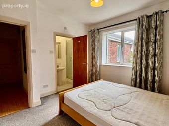 Apartment 16, Oak Glade Court, Blessington Road, Naas, Co. Kildare - Image 4