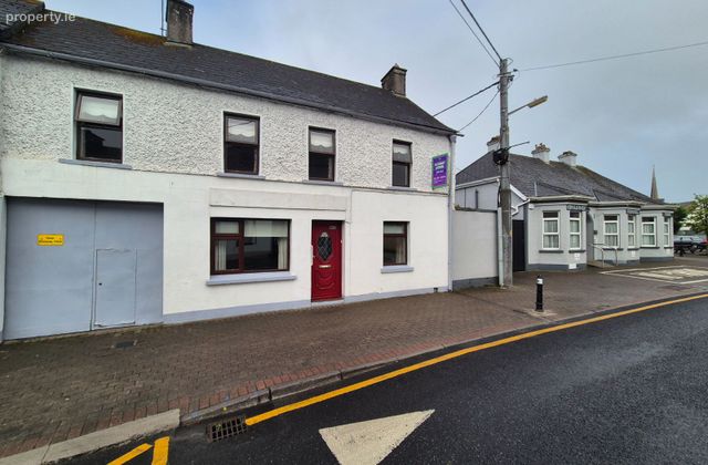 No 28 Sarsfield Street, Mountmellick, Mountmellick, Co. Laois - Click to view photos