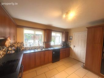 26 Carraig Beag, Cootehill, Cootehill, Co. Cavan - Image 4