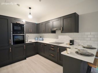Apartment 14, Kearn\'s Court, Kearn\'s Place, Dublin 8 - Image 2