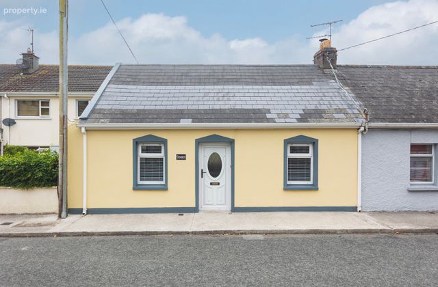 Dorris, Upper Road, Ballinacurra, Midleton, Co. Cork - Click to view photos