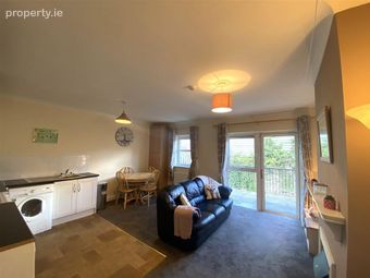 Ashton Lodge, Boreenmanna Road, Ballinlough, Co. Cork - Image 4