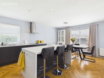 37 Pebble Grove, Pebble Beach, Tramore, Co. Waterford - Image 4