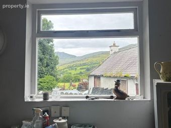 Howe's Lane, Omeath, Omeath, Co. Louth - Image 4