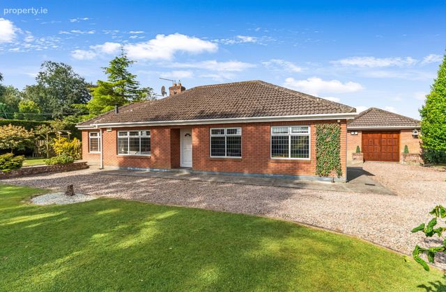 Riggins, Dunshaughlin, Co Meath, Dunshaughlin, Co. Meath - Click to view photos