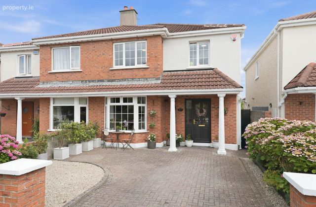 27 The Drive, Athlumney Abbey, Navan, Co. Meath, Navan, Co. Meath - Click to view photos