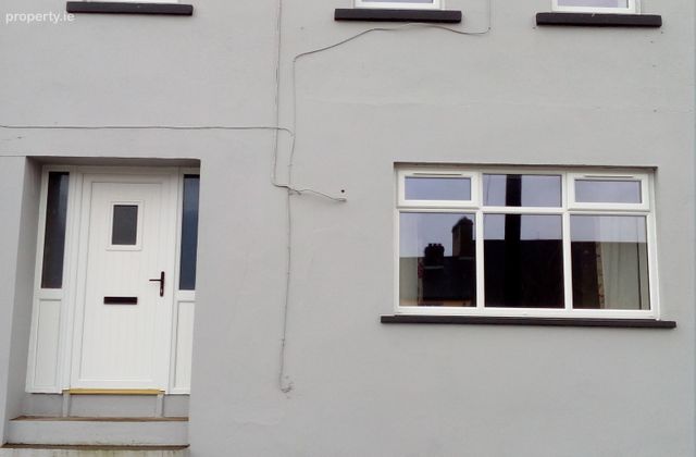 19 Lower Main Street, Kingscourt, Co. Cavan - Click to view photos