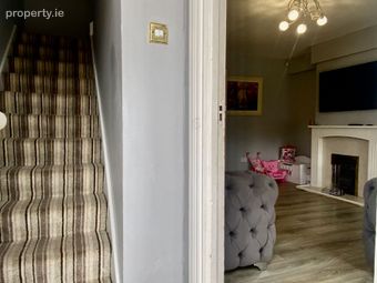 215 Captain's Road, Dublin 12, Crumlin, Dublin 12 - Image 2