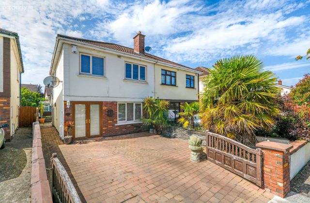 13 Lohunda Dale, Clonsilla, Dublin 15 - Click to view photos