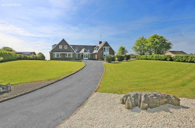 Ballyduff, Barefield, Ennis, Co. Clare., Barefield, Co. Clare - Click to view photos