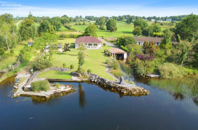 Stoneyisland, Portumna, Co. Galway, Portumna, Co. Galway - Click to view photos