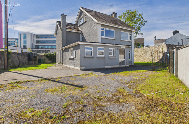 Saint Joseph's, Railway View, Athlone, Co. Westmeath, Athlone, Co. Westmeath - Click to view photos